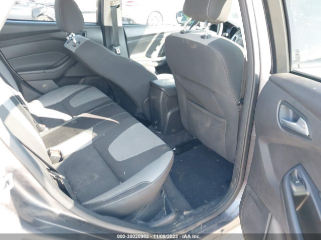 Photo 7 VIN: 1FAHP3F26CL261568 - FORD FOCUS 