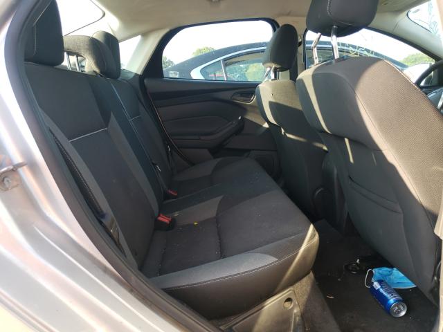 Photo 5 VIN: 1FAHP3F26CL267063 - FORD FOCUS SE 