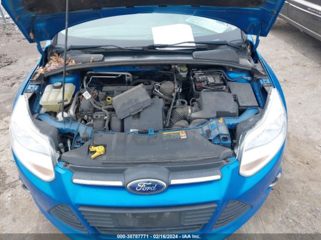 Photo 9 VIN: 1FAHP3F26CL282744 - FORD FOCUS 