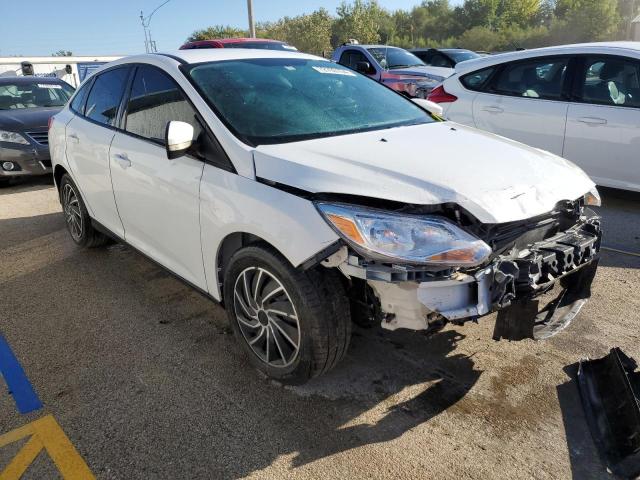 Photo 3 VIN: 1FAHP3F26CL288561 - FORD FOCUS SE 