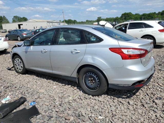 Photo 1 VIN: 1FAHP3F26CL303477 - FORD FOCUS 