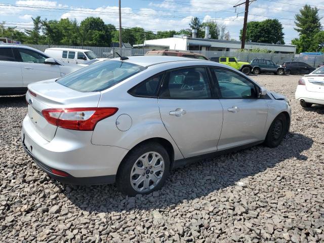 Photo 2 VIN: 1FAHP3F26CL303477 - FORD FOCUS 