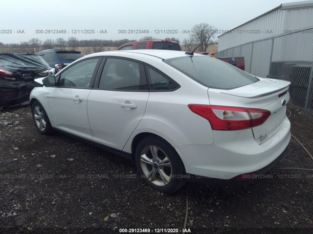 Photo 2 VIN: 1FAHP3F26CL309585 - FORD FOCUS 