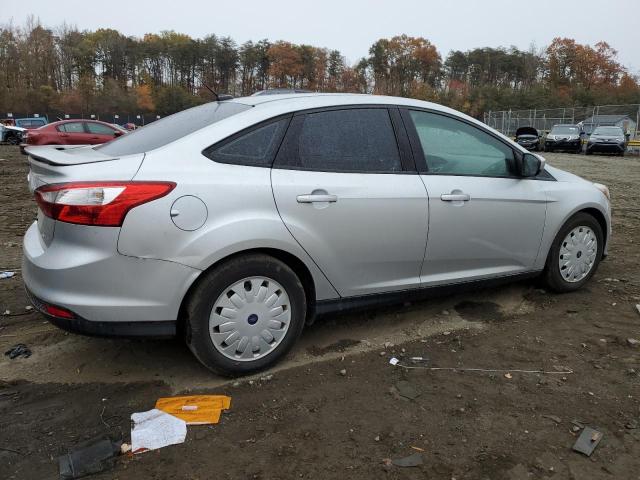 Photo 2 VIN: 1FAHP3F26CL318724 - FORD FOCUS 