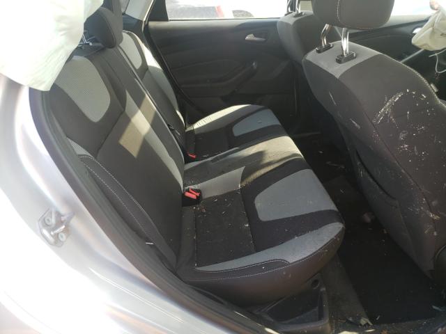 Photo 5 VIN: 1FAHP3F26CL321171 - FORD FOCUS SE 