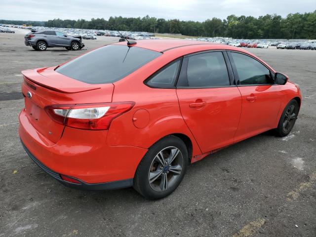 Photo 2 VIN: 1FAHP3F26CL327942 - FORD FOCUS SE 