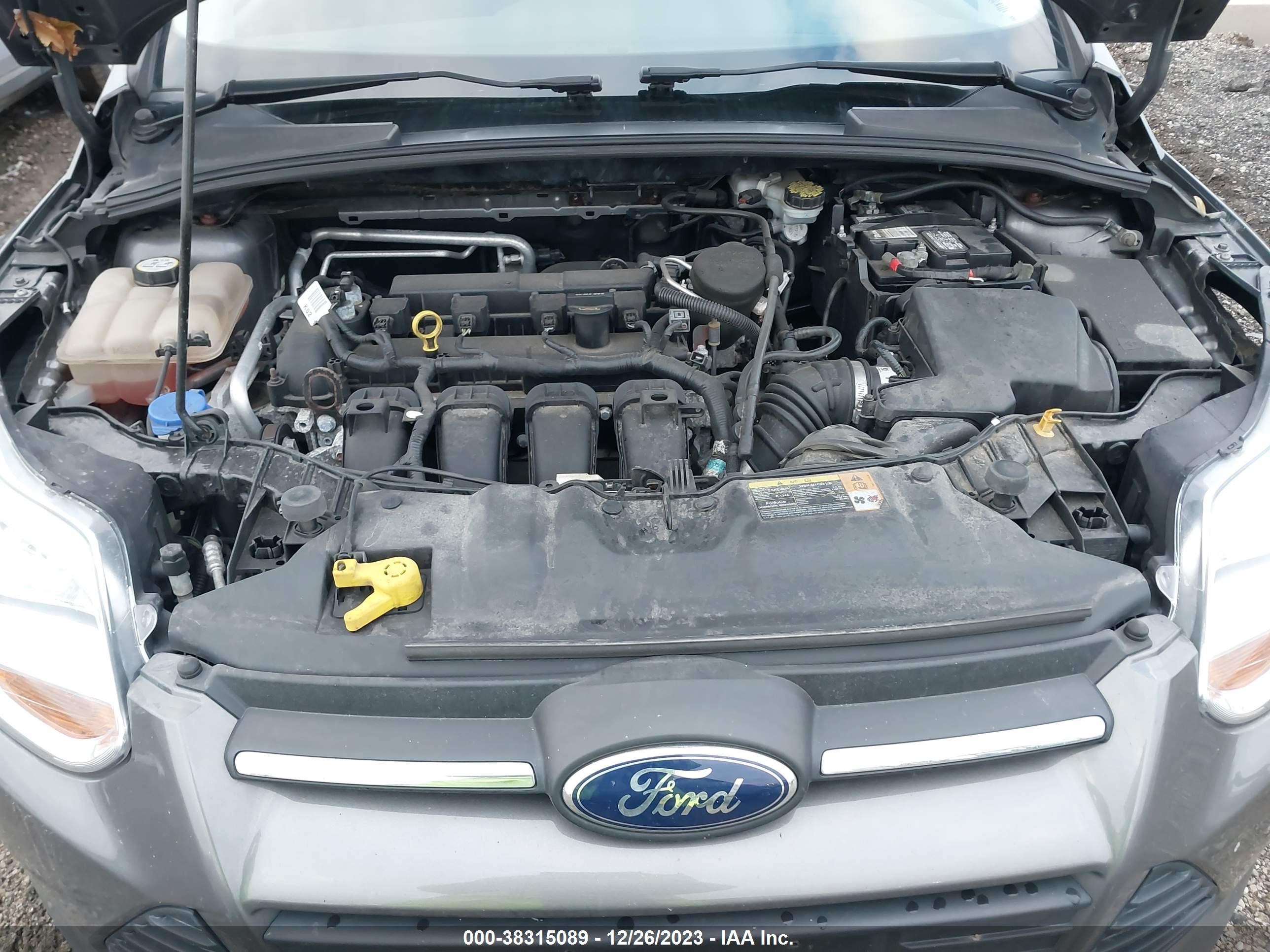 Photo 9 VIN: 1FAHP3F26CL335958 - FORD FOCUS 