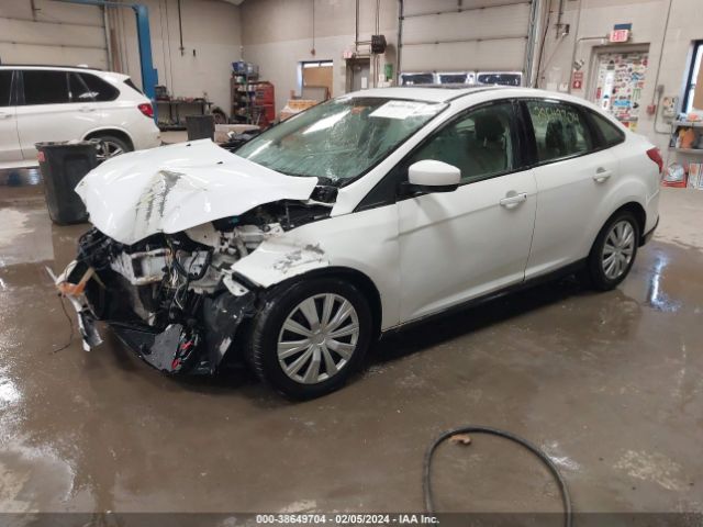 Photo 1 VIN: 1FAHP3F26CL380673 - FORD FOCUS 