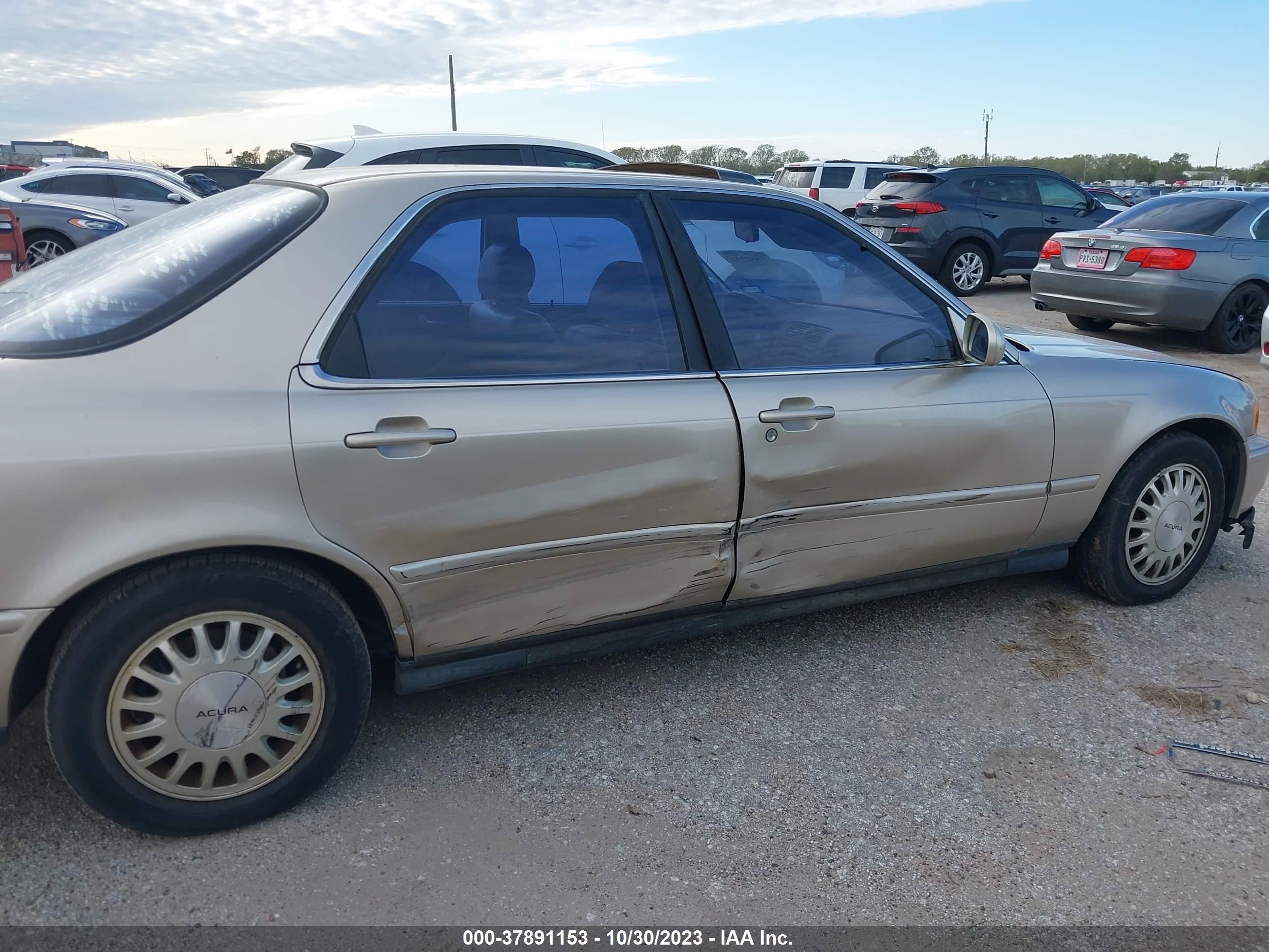 Photo 5 VIN: 1FAHP3F26CL392676 - ACURA LEGEND 