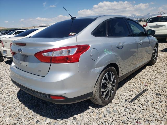 Photo 3 VIN: 1FAHP3F26CL454917 - FORD FOCUS SE 