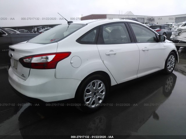 Photo 3 VIN: 1FAHP3F26CL456893 - FORD FOCUS 