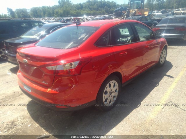 Photo 3 VIN: 1FAHP3F26CL470549 - FORD FOCUS 