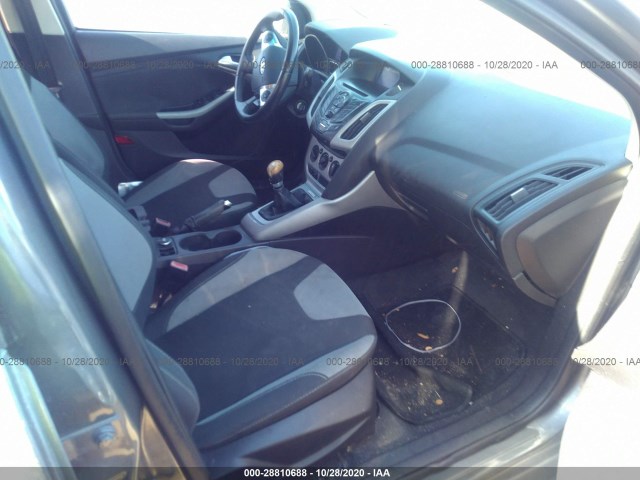 Photo 4 VIN: 1FAHP3F26CL476206 - FORD FOCUS 