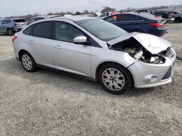 Photo 3 VIN: 1FAHP3F27CL130794 - FORD FOCUS SE 