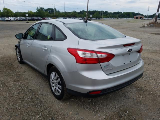 Photo 2 VIN: 1FAHP3F27CL201198 - FORD FOCUS SE 