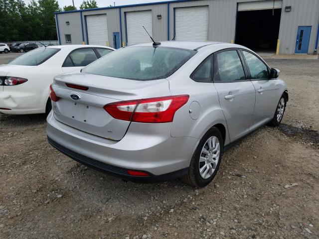 Photo 3 VIN: 1FAHP3F27CL201198 - FORD FOCUS SE 