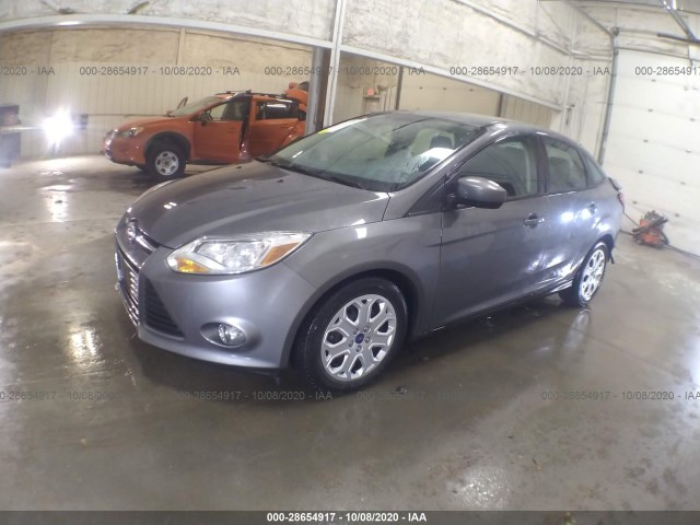 Photo 1 VIN: 1FAHP3F27CL217823 - FORD FOCUS 