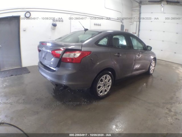 Photo 3 VIN: 1FAHP3F27CL217823 - FORD FOCUS 