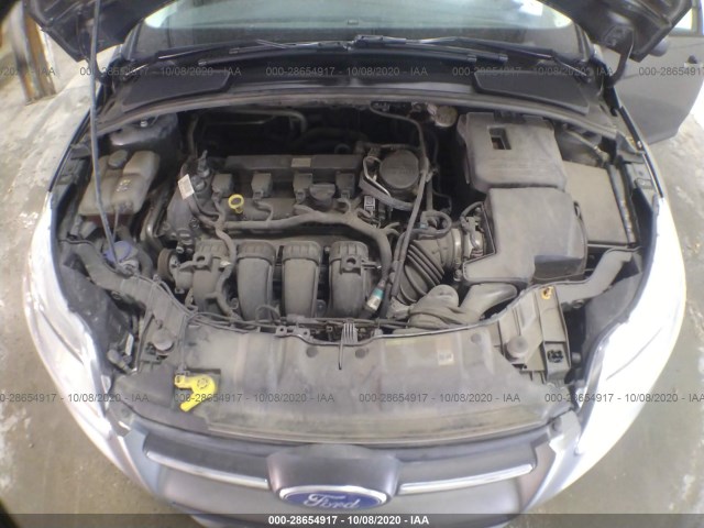 Photo 9 VIN: 1FAHP3F27CL217823 - FORD FOCUS 