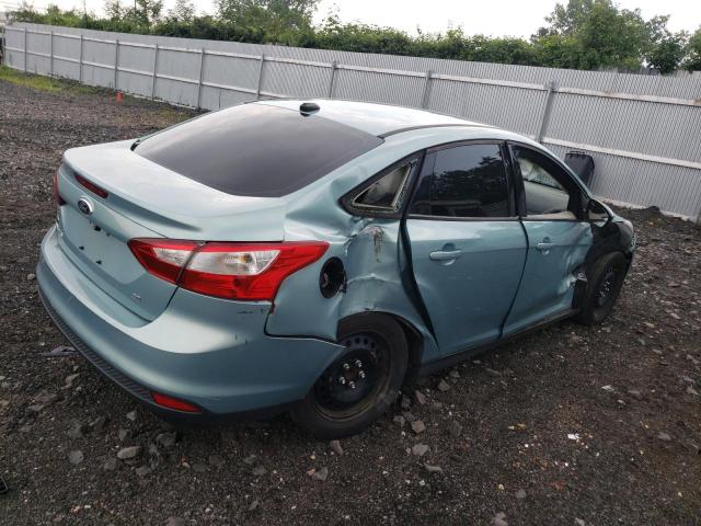 Photo 2 VIN: 1FAHP3F27CL240650 - FORD FOCUS 