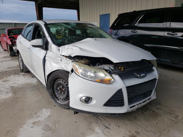 Photo 0 VIN: 1FAHP3F27CL247758 - FORD FOCUS SE 