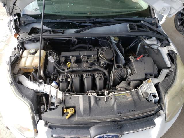 Photo 6 VIN: 1FAHP3F27CL247758 - FORD FOCUS SE 