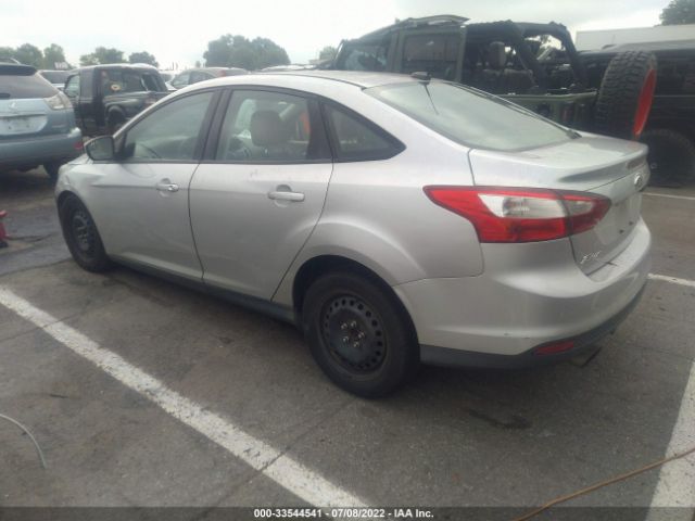 Photo 2 VIN: 1FAHP3F27CL264608 - FORD FOCUS 