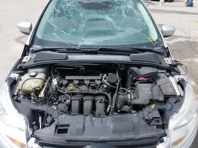 Photo 8 VIN: 1FAHP3F27CL277004 - FORD FOCUS SE 