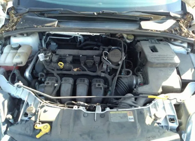 Photo 9 VIN: 1FAHP3F27CL287452 - FORD FOCUS 