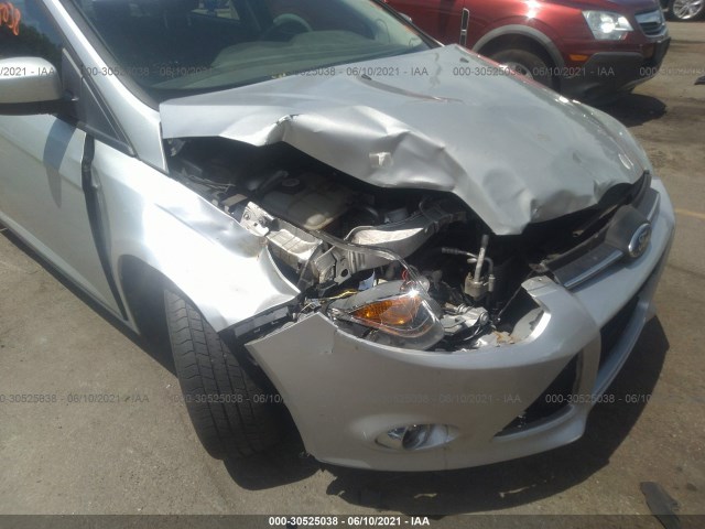 Photo 5 VIN: 1FAHP3F27CL297236 - FORD FOCUS 