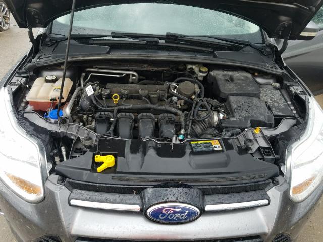 Photo 6 VIN: 1FAHP3F27CL313936 - FORD FOCUS SE 