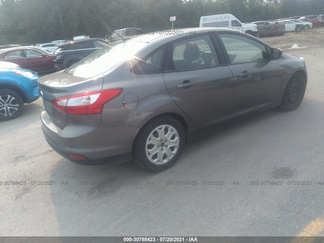 Photo 3 VIN: 1FAHP3F27CL359735 - FORD FOCUS 