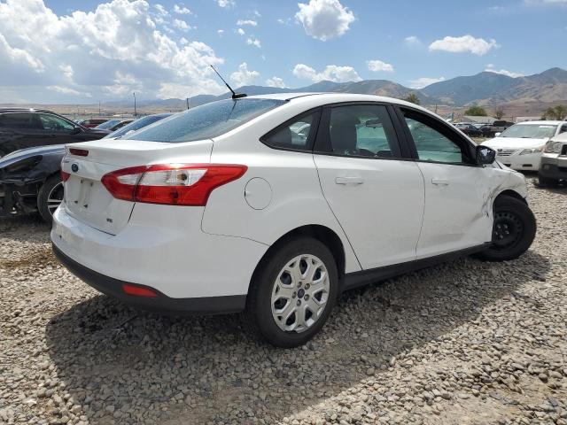 Photo 2 VIN: 1FAHP3F27CL362313 - FORD FOCUS 