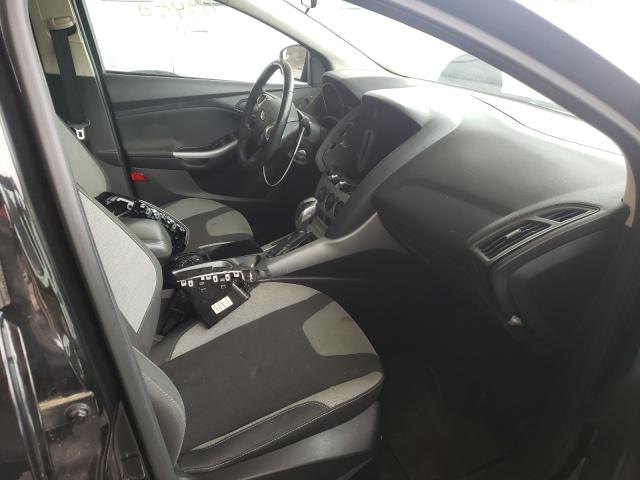 Photo 4 VIN: 1FAHP3F27CL381024 - FORD FOCUS SE 