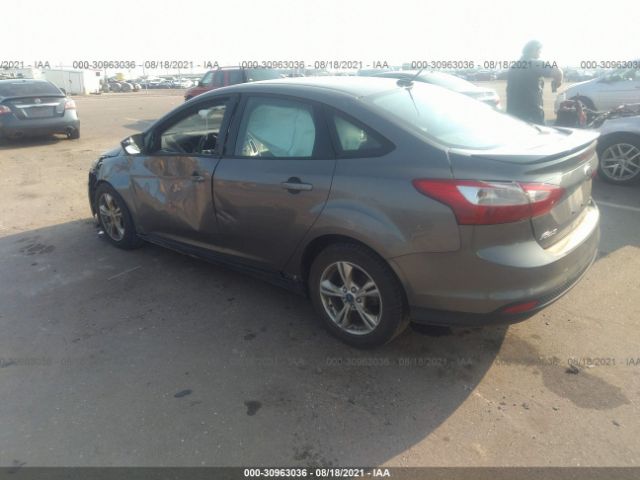 Photo 2 VIN: 1FAHP3F27CL391200 - FORD FOCUS 