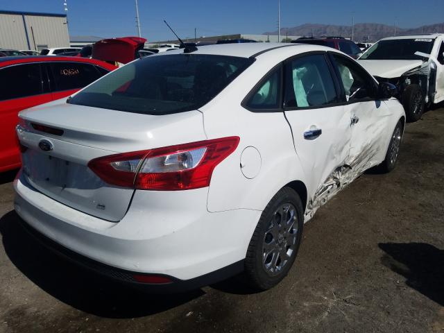 Photo 3 VIN: 1FAHP3F27CL403636 - FORD FOCUS SE 