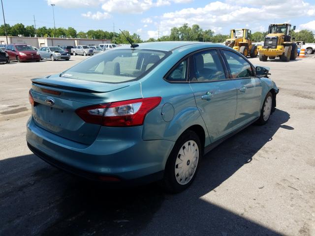 Photo 3 VIN: 1FAHP3F28CL125054 - FORD FOCUS SE 