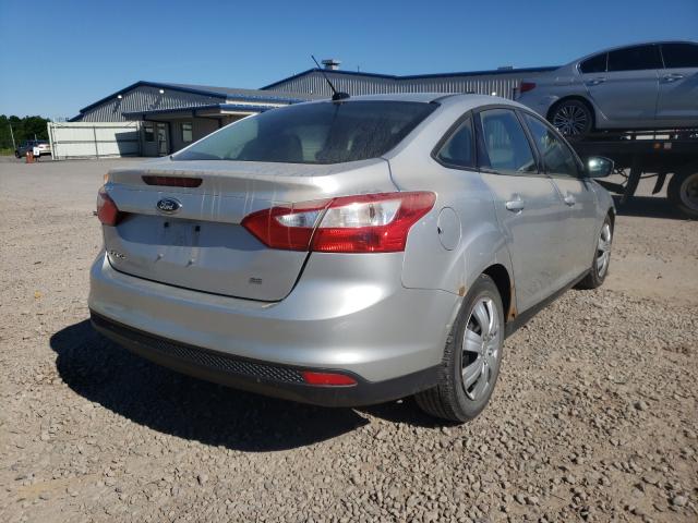 Photo 3 VIN: 1FAHP3F28CL146230 - FORD FOCUS SE 