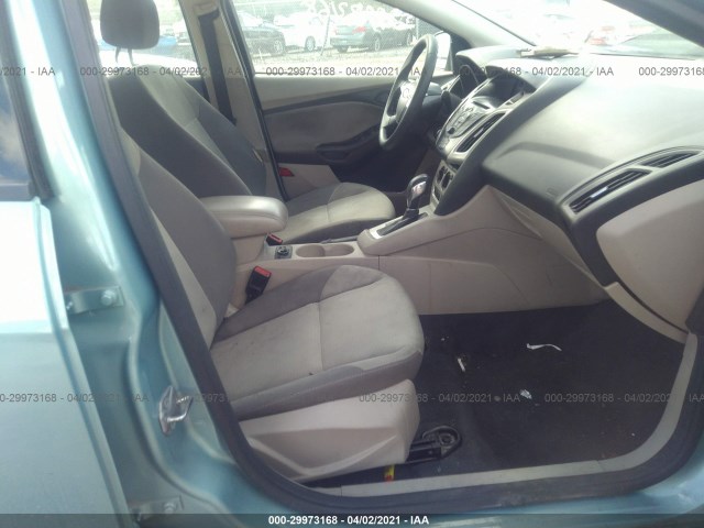 Photo 4 VIN: 1FAHP3F28CL149175 - FORD FOCUS 