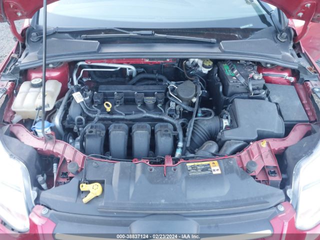 Photo 9 VIN: 1FAHP3F28CL155607 - FORD FOCUS 