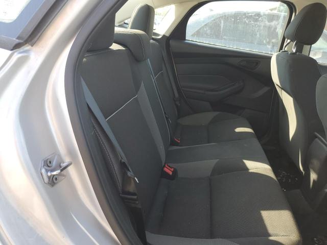 Photo 9 VIN: 1FAHP3F28CL217748 - FORD FOCUS SE 