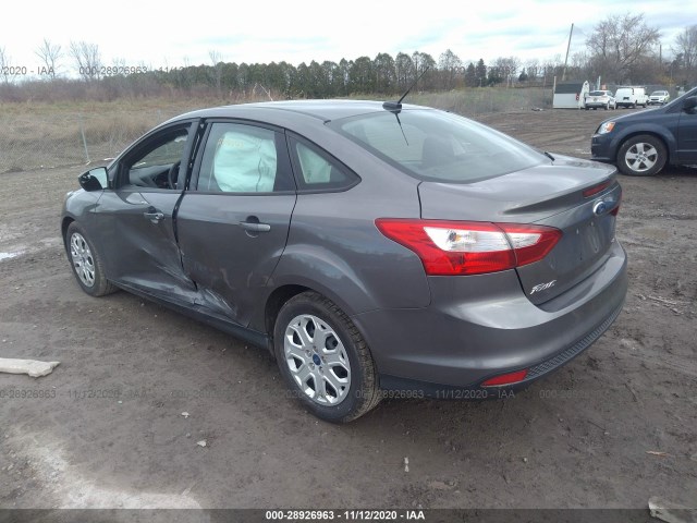 Photo 2 VIN: 1FAHP3F28CL230497 - FORD FOCUS 