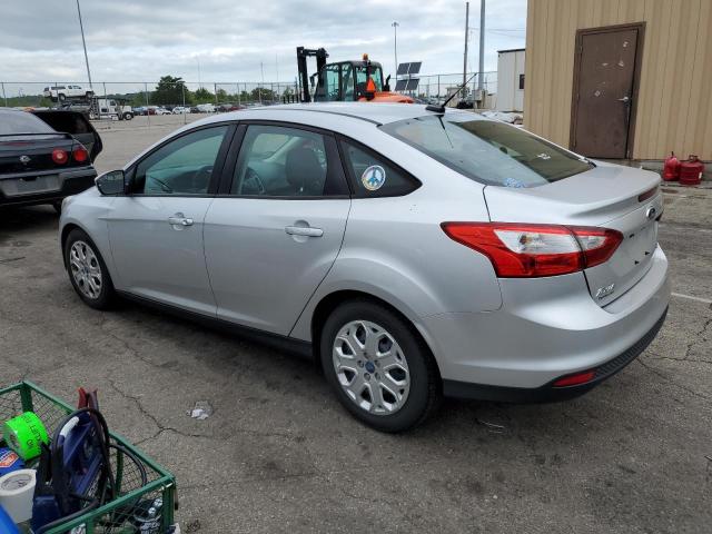 Photo 1 VIN: 1FAHP3F28CL258557 - FORD FOCUS SE 