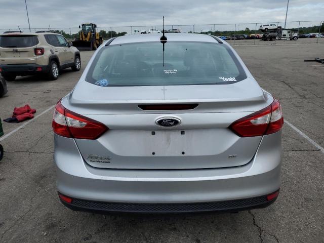 Photo 5 VIN: 1FAHP3F28CL258557 - FORD FOCUS SE 