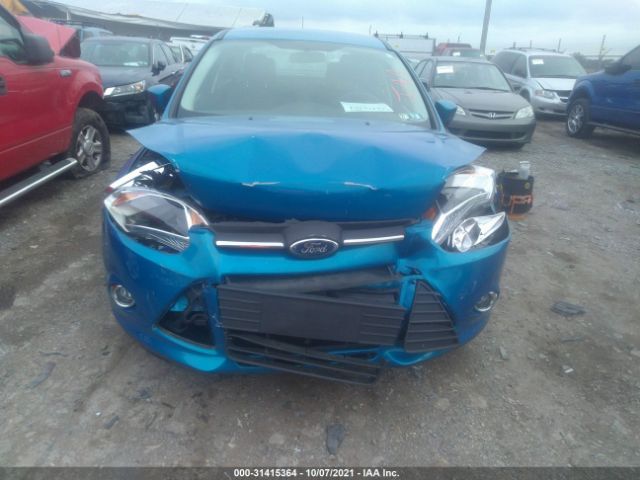 Photo 5 VIN: 1FAHP3F28CL260146 - FORD FOCUS 