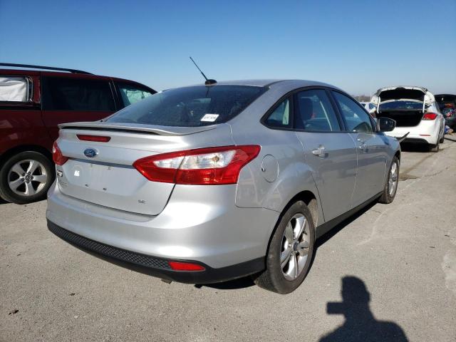 Photo 3 VIN: 1FAHP3F28CL265511 - FORD FOCUS SE 