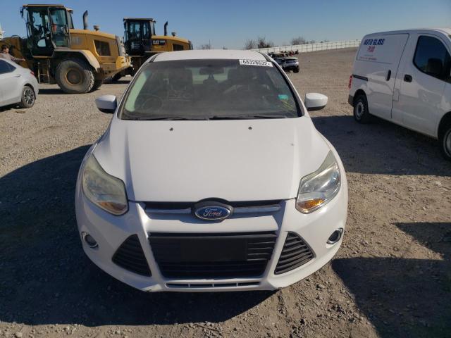 Photo 4 VIN: 1FAHP3F28CL270630 - FORD FOCUS SE 