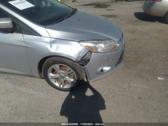 Photo 5 VIN: 1FAHP3F28CL282356 - FORD FOCUS 