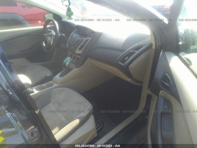 Photo 4 VIN: 1FAHP3F28CL286875 - FORD FOCUS 