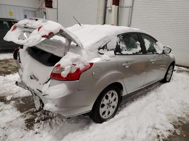 Photo 2 VIN: 1FAHP3F28CL299349 - FORD FOCUS 